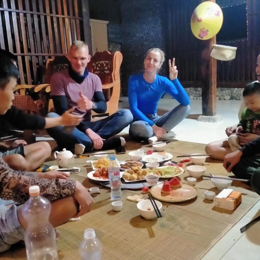 Du Gia Homestay Friendly Làng Cac Zewnętrze zdjęcie