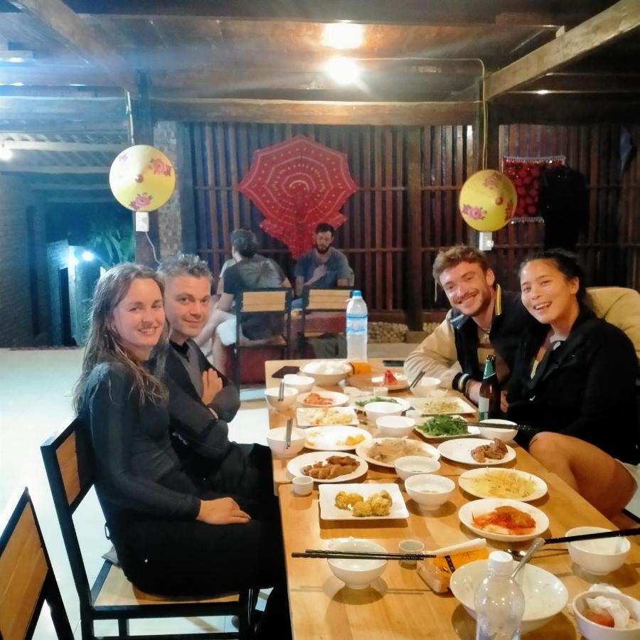 Du Gia Homestay Friendly Làng Cac Zewnętrze zdjęcie