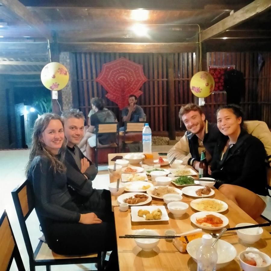 Du Gia Homestay Friendly Làng Cac Zewnętrze zdjęcie
