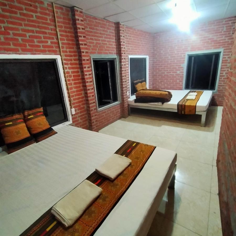 Du Gia Homestay Friendly Làng Cac Zewnętrze zdjęcie