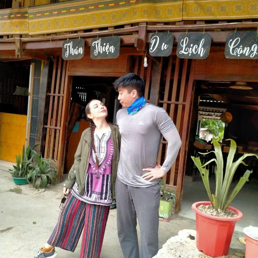 Du Gia Homestay Friendly Làng Cac Zewnętrze zdjęcie